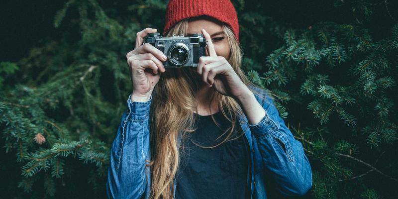 雷朋LED71：重新定义室内照明的艺术与科技