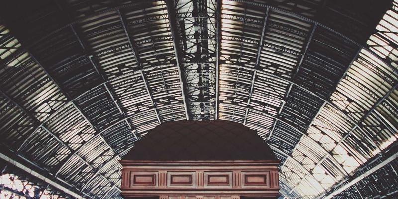 雷朋LED光响应技术如何适应不同纬度与季节？节能灯具的智能解决方案