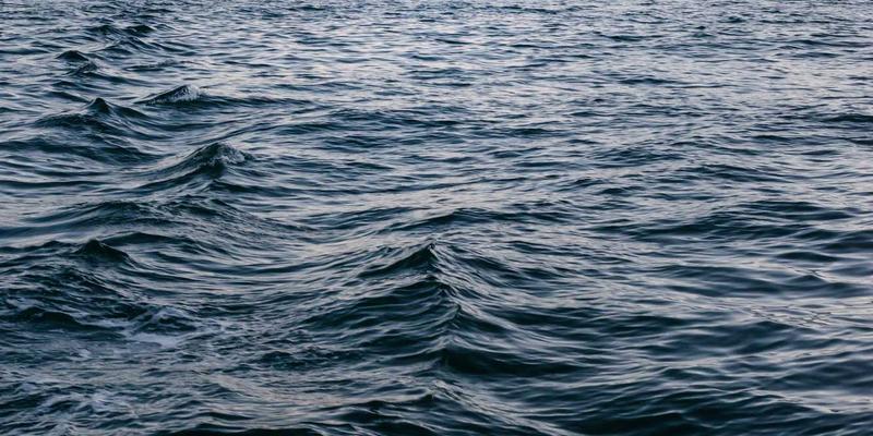 雷朋LED：节能灯具领域的革新者与灯饰产品的美学典范